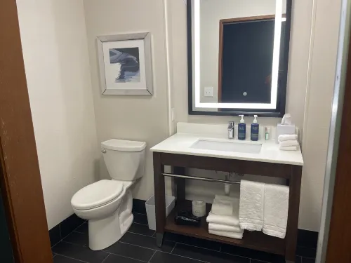 Four Points by Sheraton Jacksonville Baymeadows Rooms Photos
