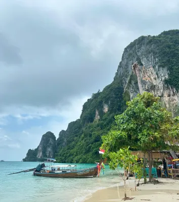 Phi Phi Nice Beach Resort Near Hotel Photos