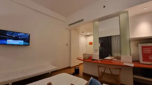 Harris Hotel & Conventions Malang Kamar Photos