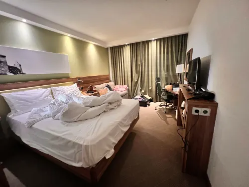 Hampton by Hilton Nuremberg City Centre Rooms Photos