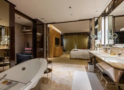 The Ritz-Carlton Shanghai, Pudong Chambres Photos