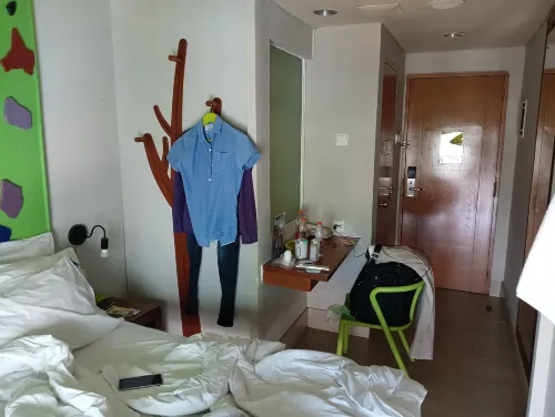 MaxOne Sabang Jakarta Kamar Photos