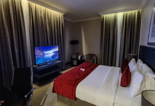 Ramada by Wyndham Abu Dhabi Downtown Camere Photos