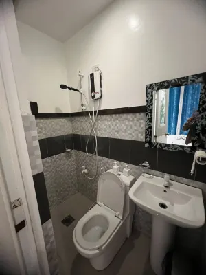 RedDoorz Plus at Palm Rise K Diving Resort Panglao Bohol Chambres Photos