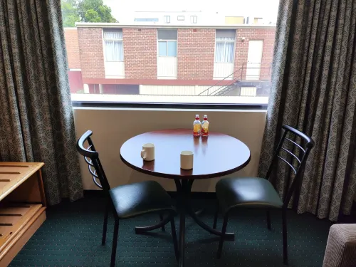 Motel 429 Photos