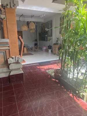 Nobody Inn Bali at Arya Guest House Espaces publics Photos