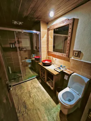 Shangri-La Mubuo Hotel (Dukezong Ancient City) Rooms Photos