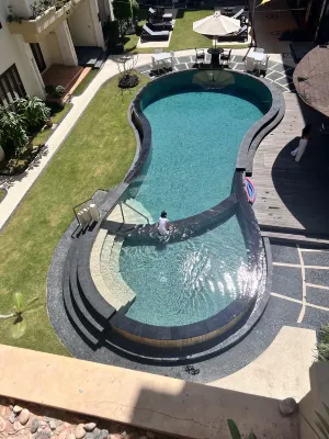 Kuta Town Houses Relaksasi & Rekreasi Photos