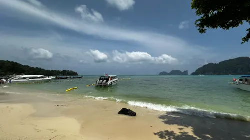 Phi Phi Andaman Beach Resort In der Nähe des Hotels Photos