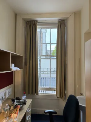 LSE Passfield Hall Rooms Photos
