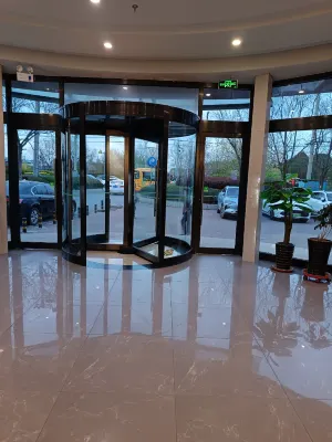 GreenTree Inn Zhixun (Dalian Zhoushuizi Airport Xinzhaizi Metro Station) Photos