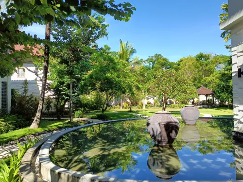 Grand Whiz Hotel Nusa Dua Bali Рядом с отелем Photos