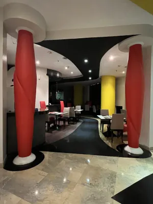 Horison Arcadia Wahid Hasyim Public Areas Photos