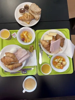 Hôtel Ibis Budget Paris Porte de Montmartre Restauration Photos
