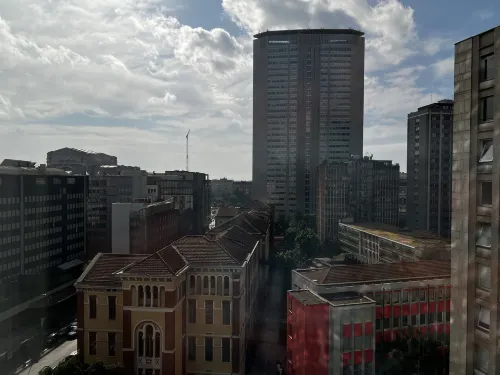 Innside Milano Torre Galfa À proximité de l'hôtel Photos