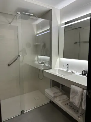 Hotel Liabeny Rooms Photos