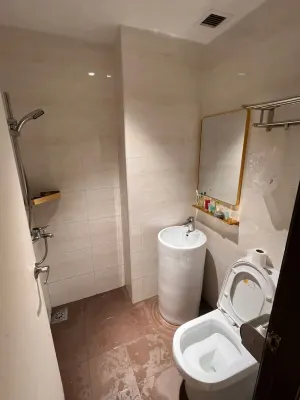 The Noble Hotel Rooms Photos
