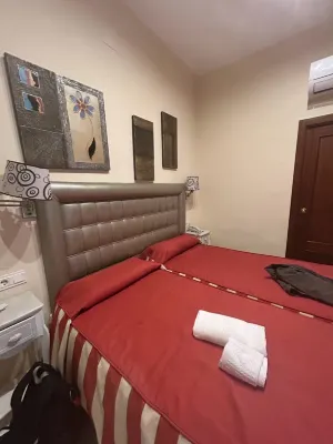 Hostal la Fuente Zimmer Photos