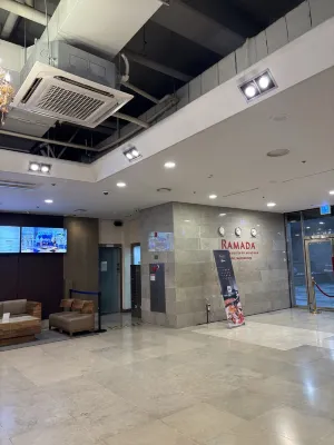 Ramada Hotel & Suites by Wyndham Seoul Namdaemun Public Areas Photos