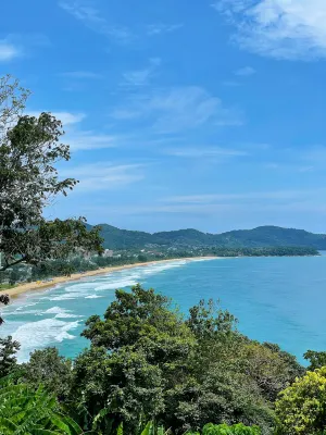 Centara Villas Phuket Рядом с отелем Photos