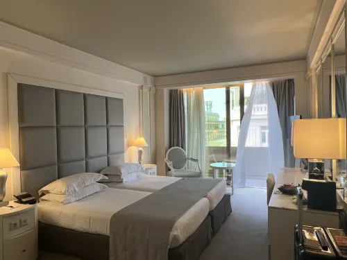 NJV Athens Plaza Camere Photos