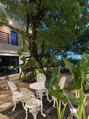 Peace Land Khaosan Espaces publics Photos