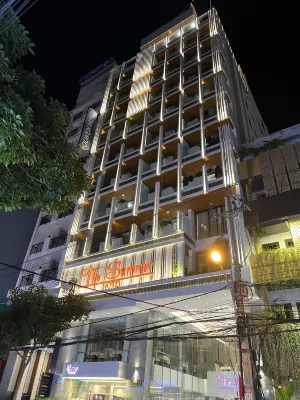 The Summer Hotel Eksterior Photos