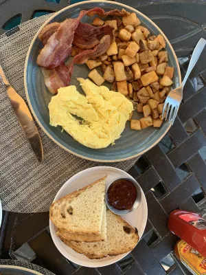 Best Western Plus Island Palms Hotel & Marina Dining Photos