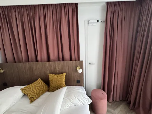 The Scott Hotel Brussels Rooms Photos