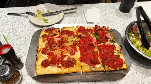 Hollywood Casino at Greektown Dining Photos
