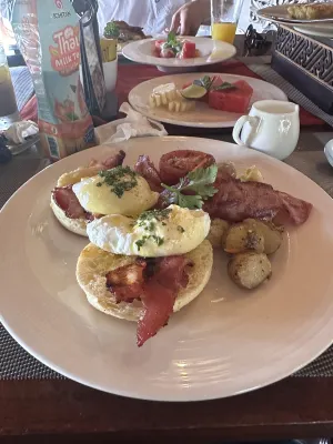 The Colony Hotel Bali Makanan Photos