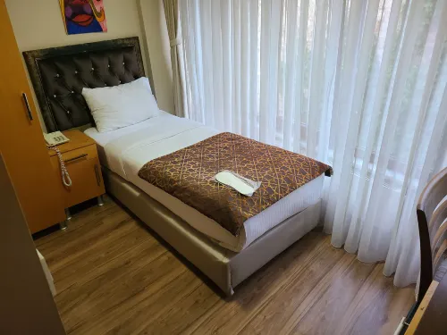 Palace Point Hotel Zimmer Photos