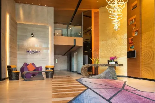 Mercure Bangkok Makkasan Photos
