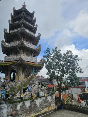 Khách Sạn Iris Đà Lạt Xung quanh Photos