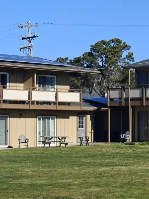 Silver Surf Motel Exterior Photos