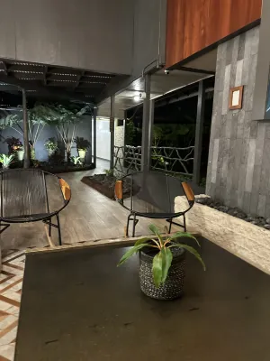Scp Hilo Hotel Espaces publics Photos