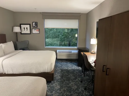Four Points by Sheraton Jacksonville Baymeadows Rooms Photos