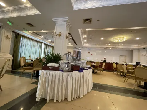 Regency Classical Angkor Ristorazione Photos