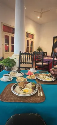 Hotel Tugu Blitar Photos