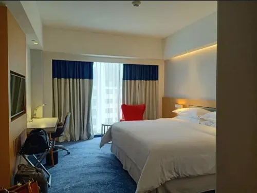 Four Points by Sheraton Surabaya, Tunjungan Plaza Kamar Photos