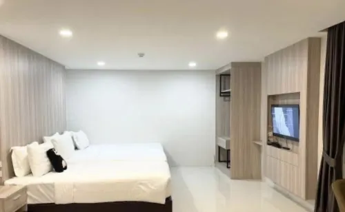 Bear’S Den Hotel Pattaya Chambres Photos