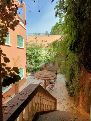 Lhostel À proximité de l'hôtel Photos