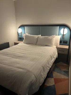 Delta Hotels by Marriott Warwick Rooms Photos