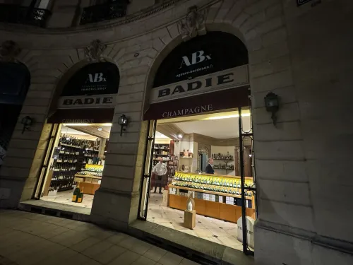 Hôtel Mercure Bordeaux Centre-Ville À proximité de l'hôtel Photos