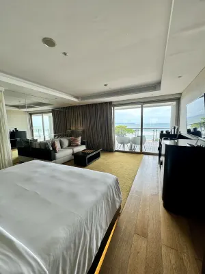 Double-Six Luxury Hotel Kamar Photos