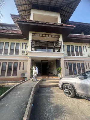 Royal Princess City Lamphun Hotel Extérieur Photos