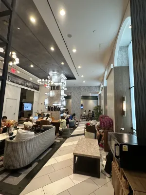 DoubleTree by Hilton New York Downtown Photos