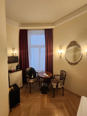 Graben Hotel Camere Photos