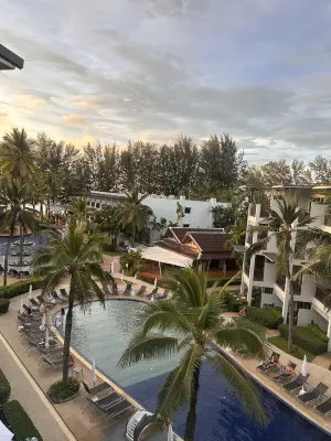Sunwing Bangtao Beach Photos