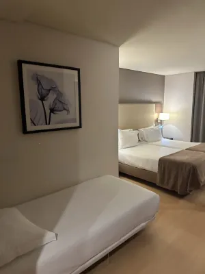 Turim Iberia Hotel Rooms Photos
